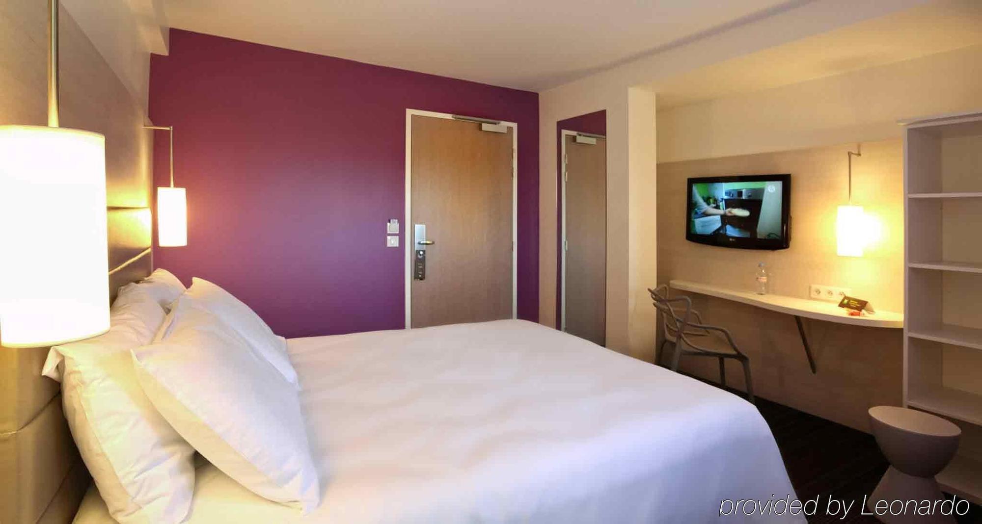 Ibis Styles Centre 3*
