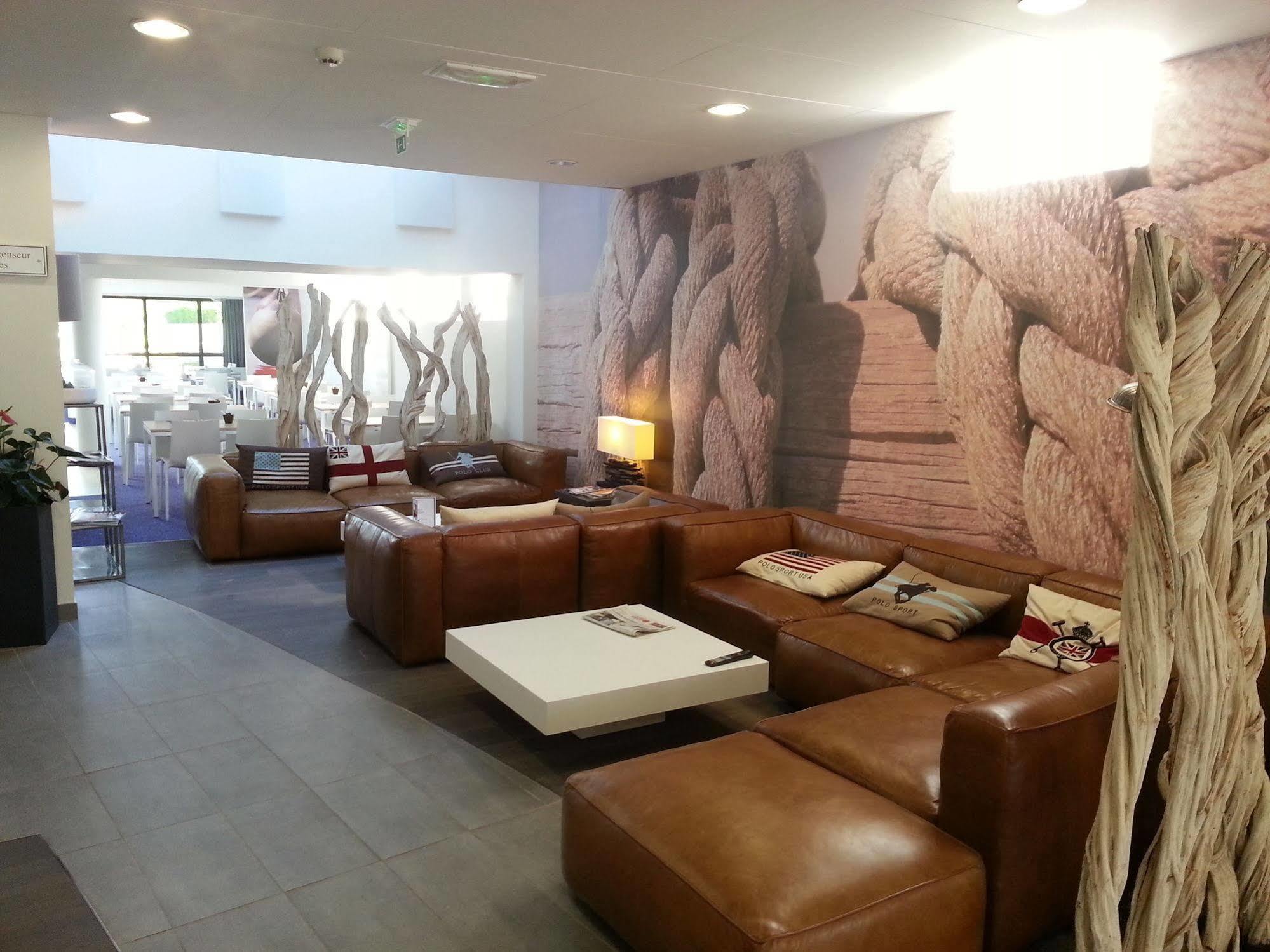 Ibis Styles Centre 3*
